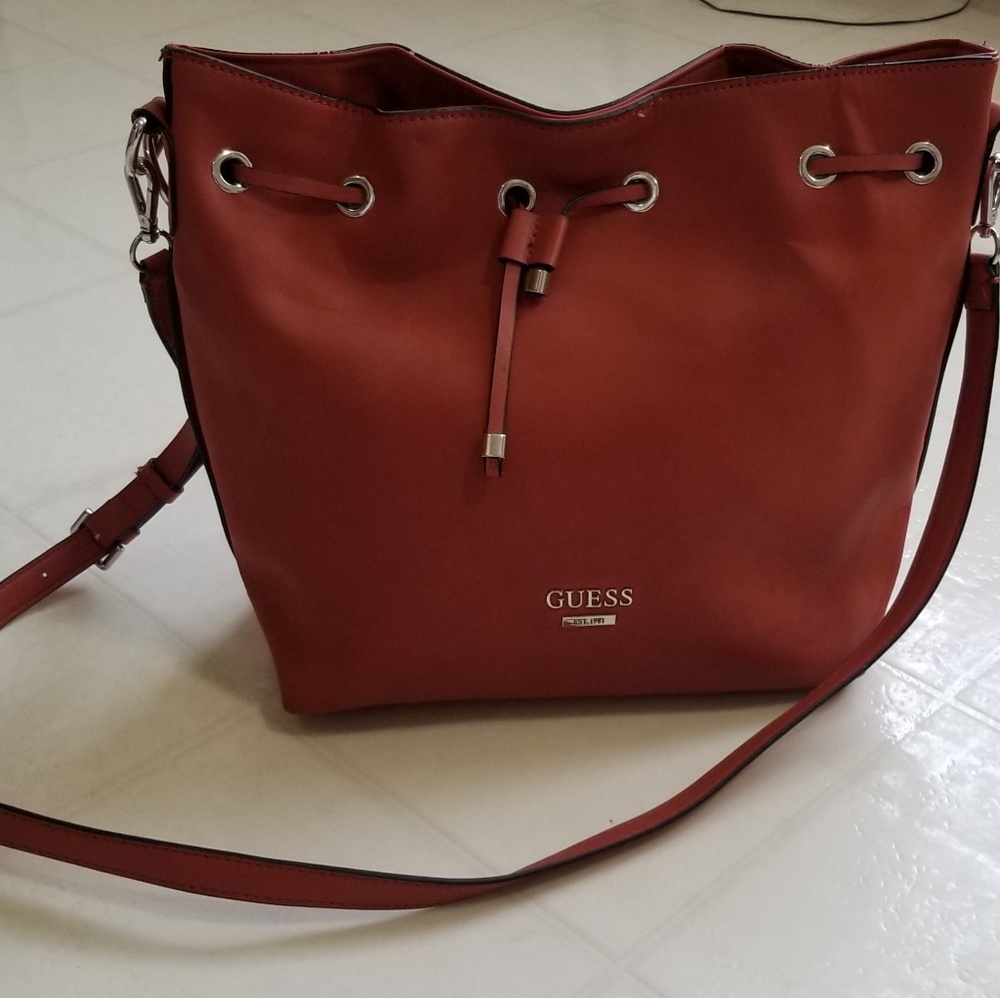 Guess bag